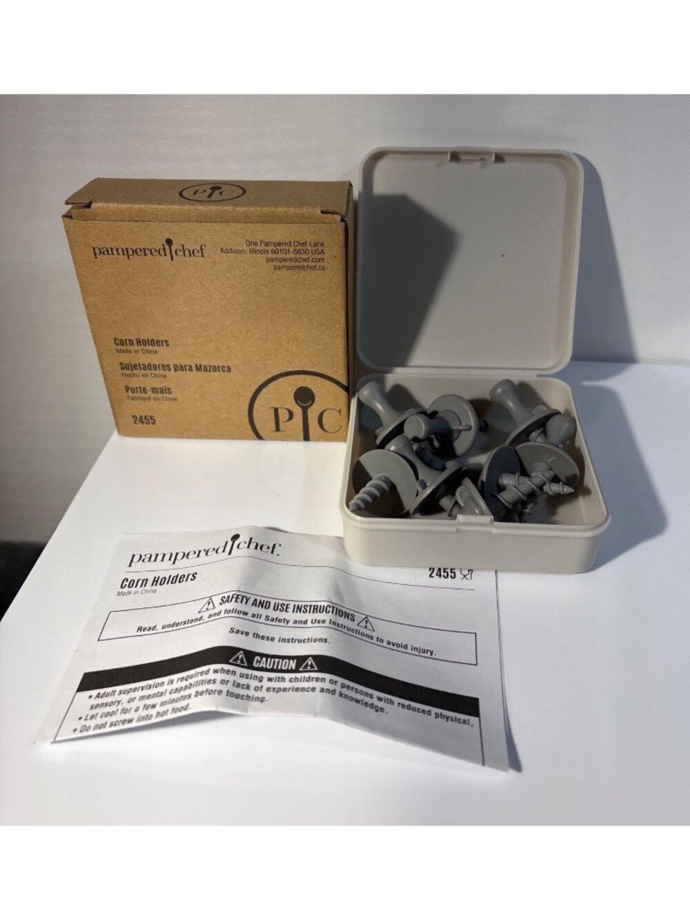 Pampered Chef Corn Holders Set With Storage Case Model 2455